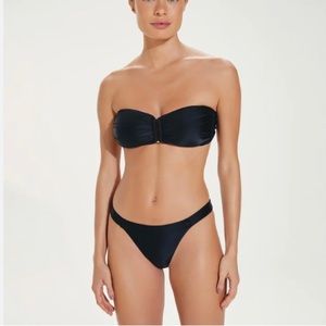 NWOT 🏖 Bandeau Bikini Black w/Bronze Accents